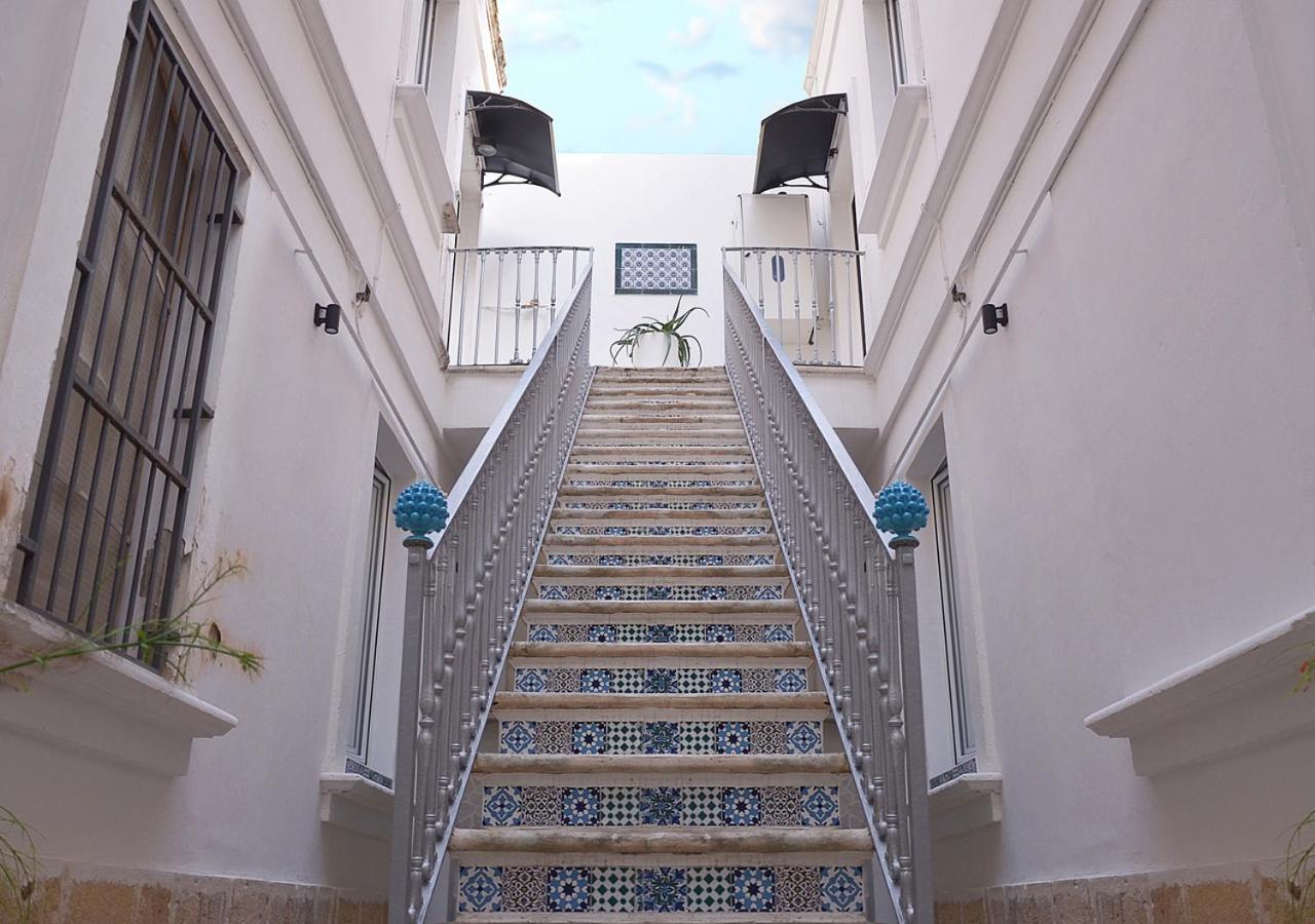 The Court Suites & Spa Taranto Exteriör bild