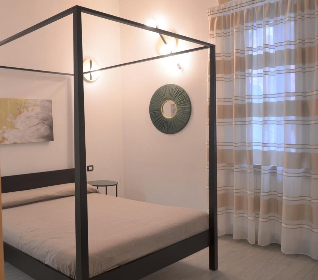 The Court Suites & Spa Taranto Exteriör bild