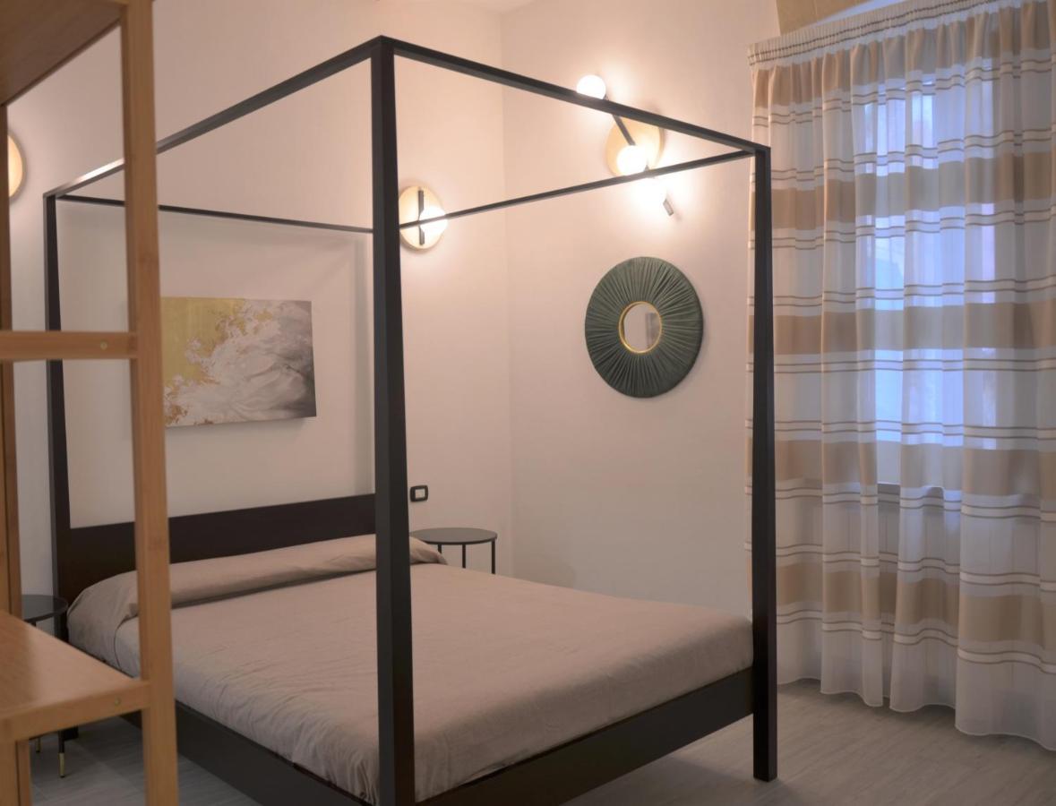 The Court Suites & Spa Taranto Exteriör bild